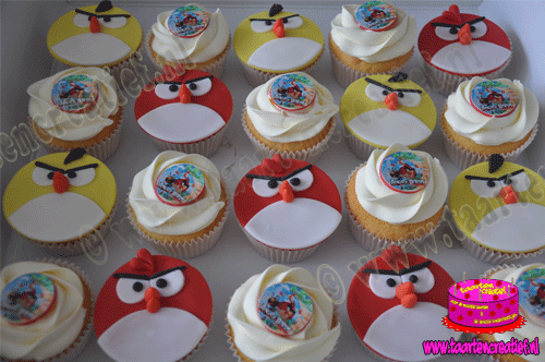 angry-birds-cupcakes-2