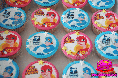 mega-mindy-&-mega-toby-cupcakes-2