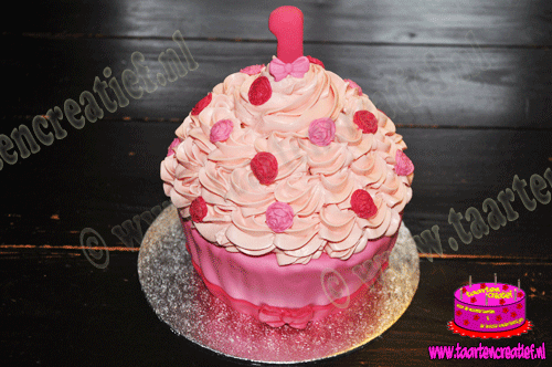 reuze-cupcakes-roze-2