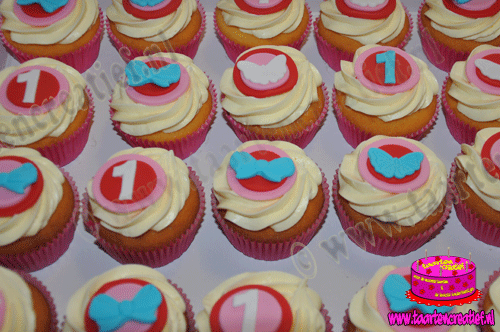verjaardags-cupcakes