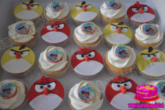 angry-birds-cupcakes-2