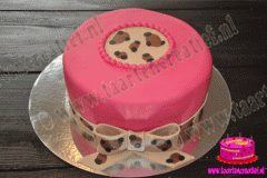 sweet-sixteen-taart-4-(panter-motief)